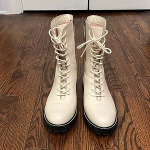 Jcrew Gwen Lug sole combat boots. Barely worn. Size 7.5  very comfortable:)